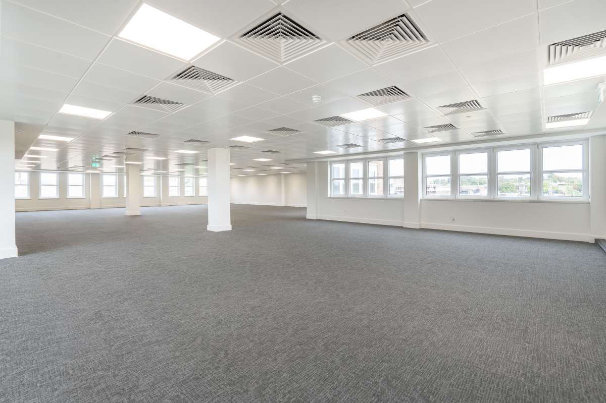 Office in Tunbridge Wells - photo 4