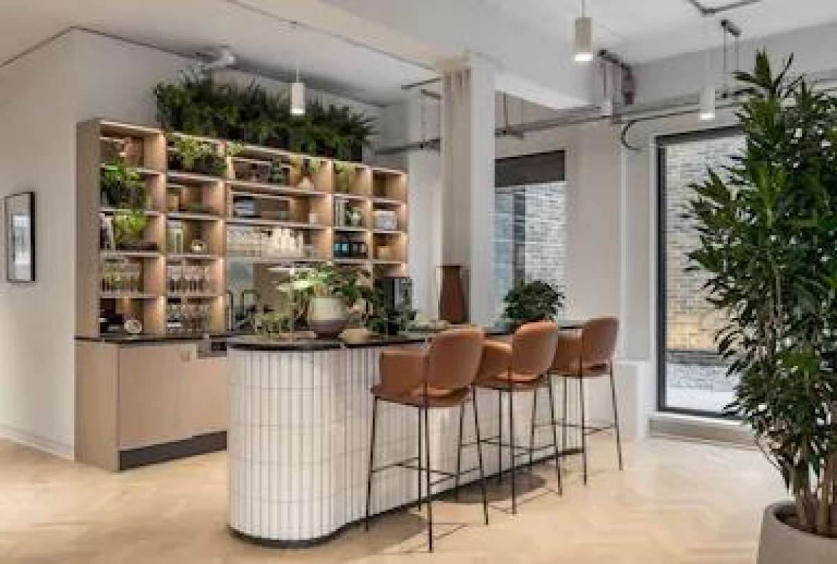 Office in London - photo 3