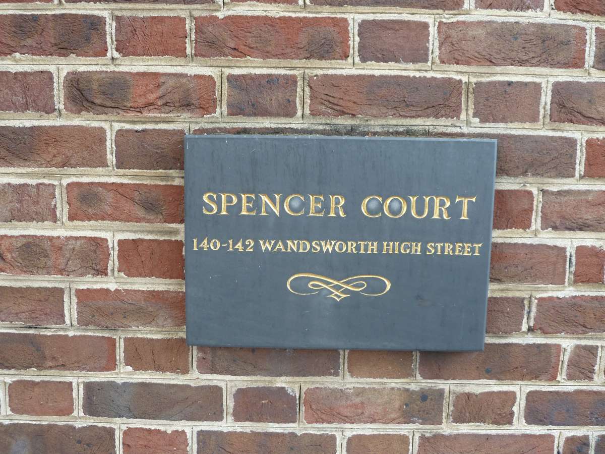 Office in Wandsworth - photo 2