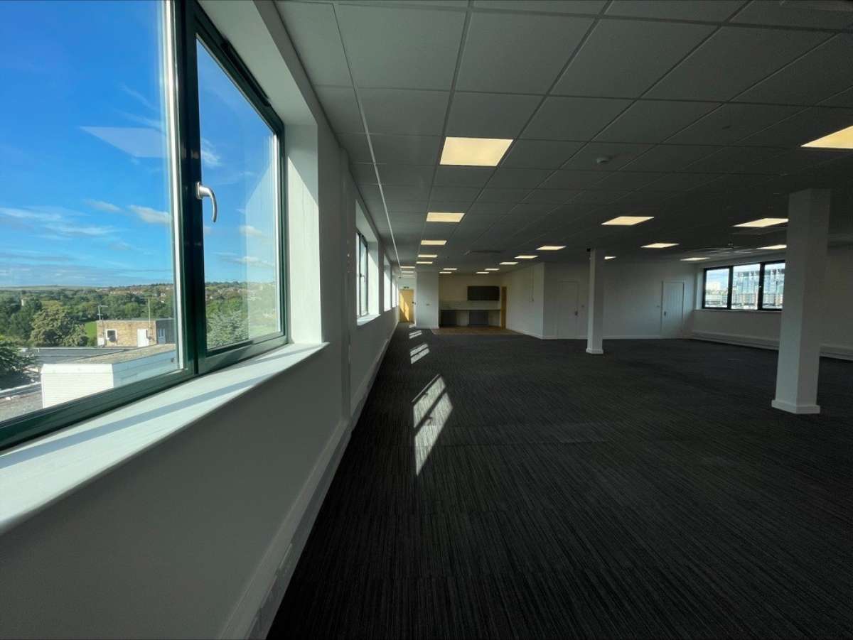 Office in Brighton - photo 2