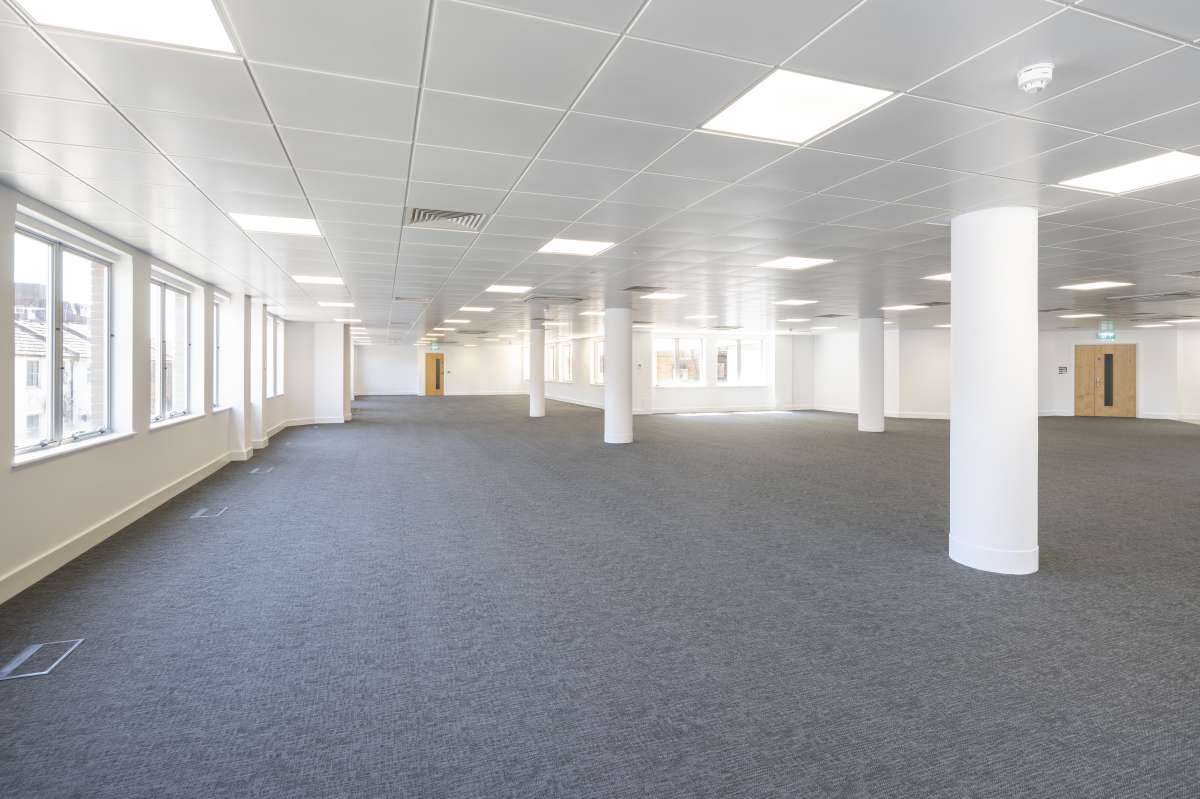 Office in Brighton - photo 4