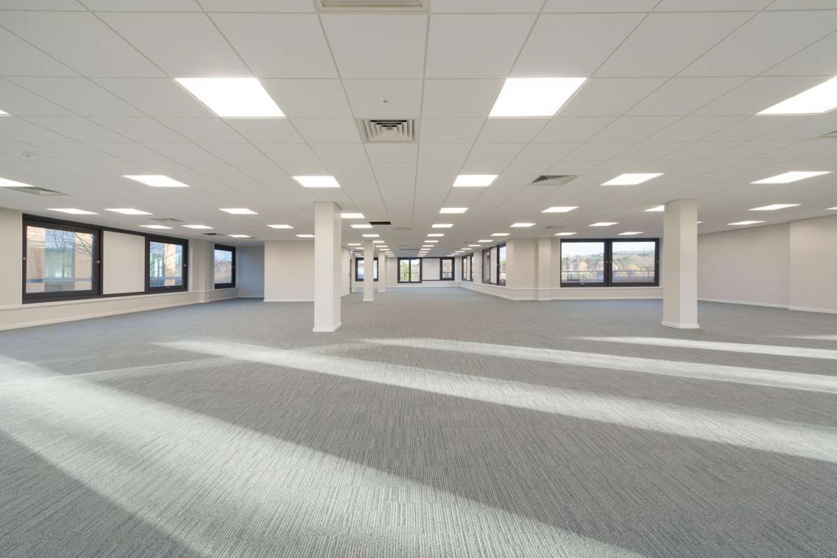 Office in Redhill - photo 4