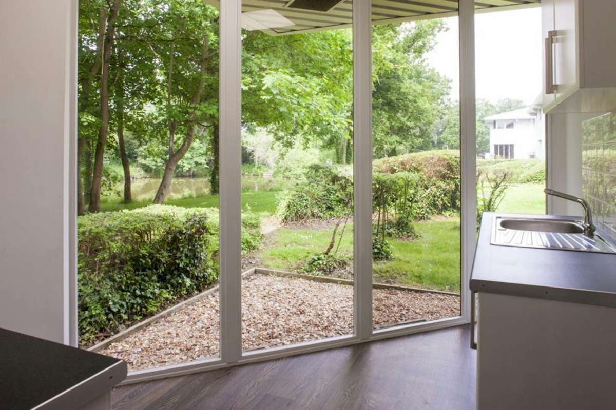 Office in Twyford - photo 3