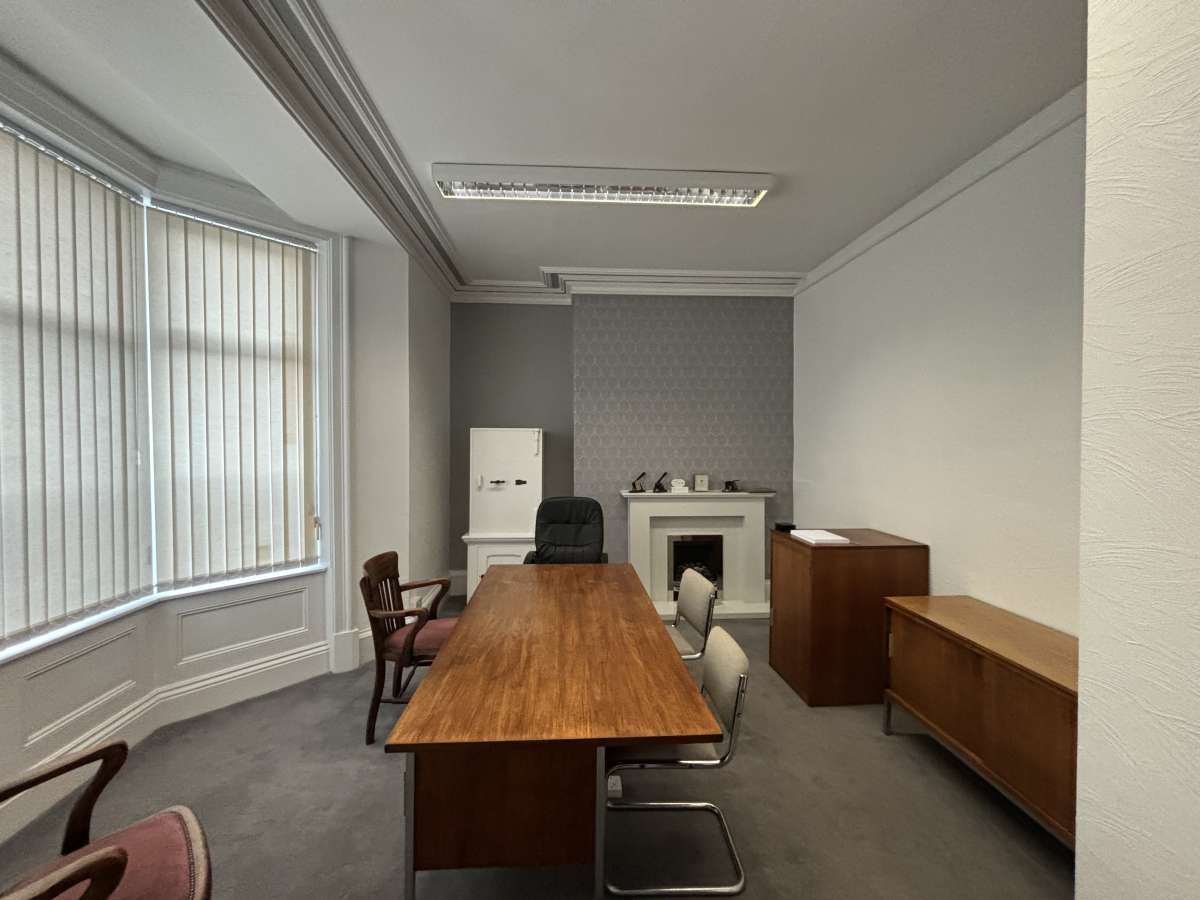 Office in Halifax - photo 3