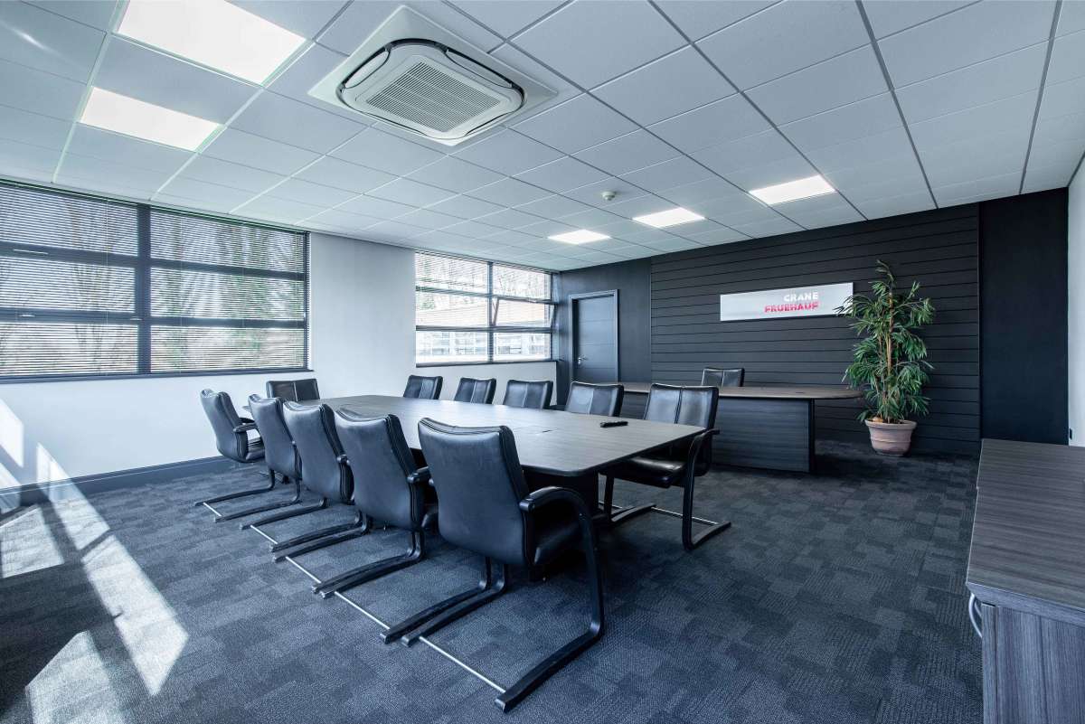 Office in Grantham - photo 2