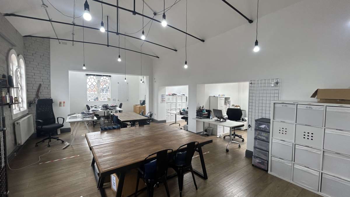 Office in Leicester - photo 3