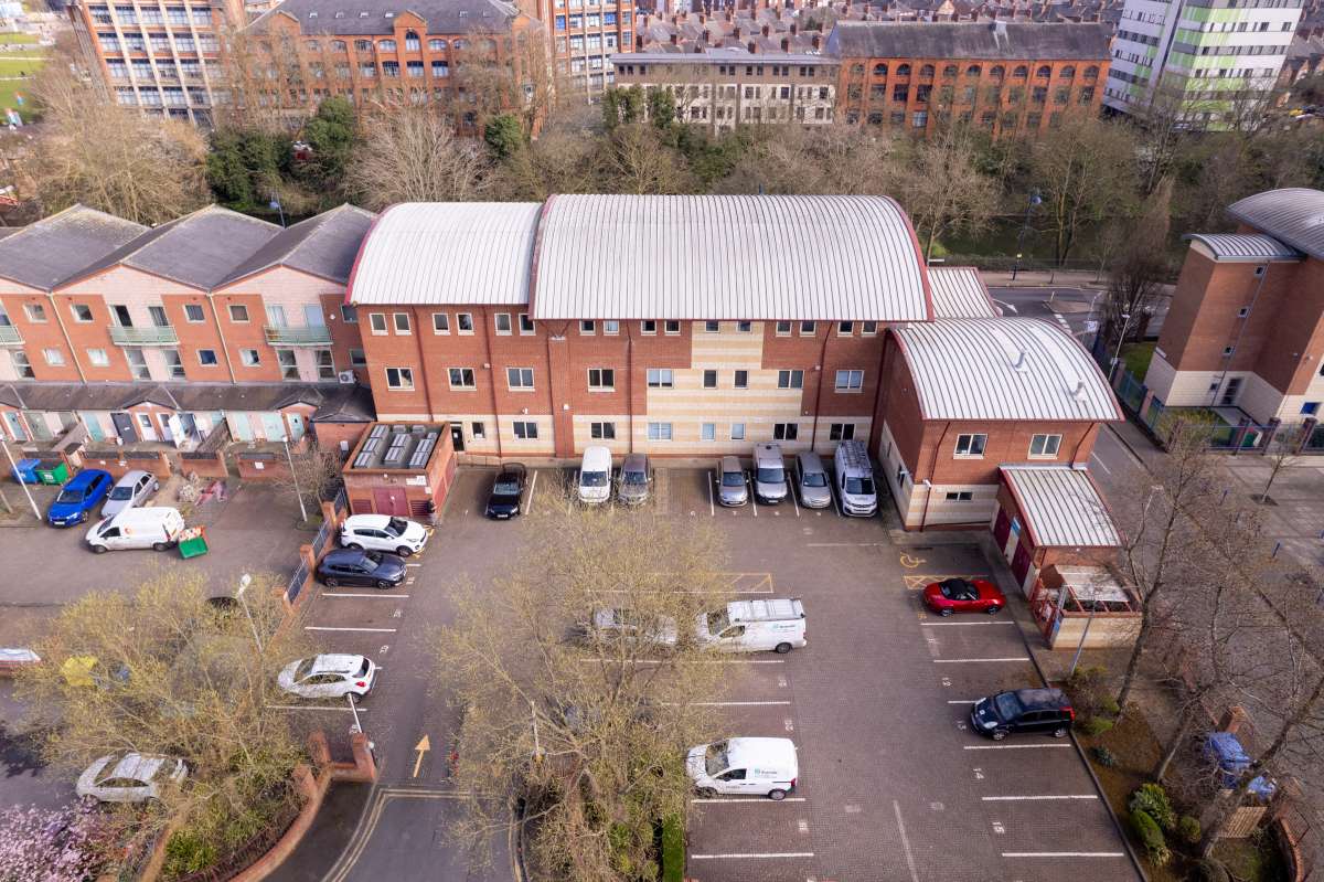 Office in Leicester - photo 3