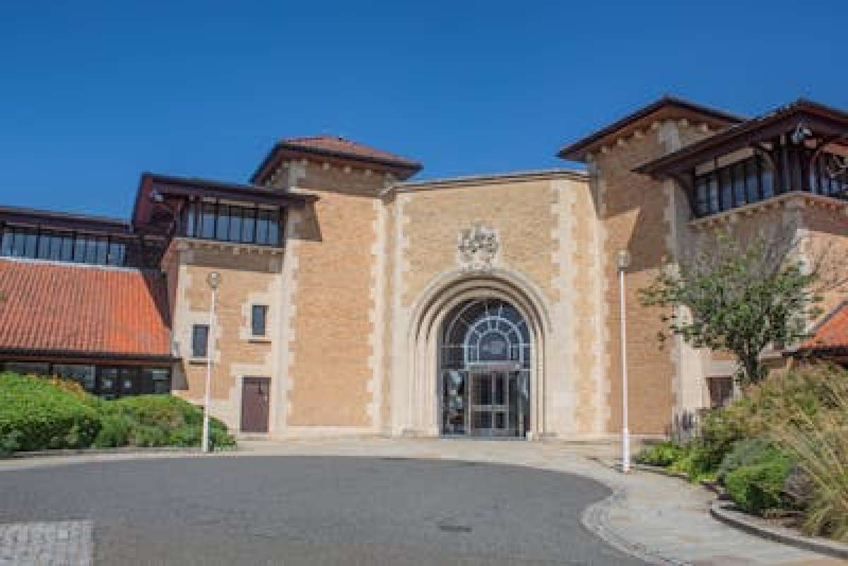 Office in Peterborough - photo 2