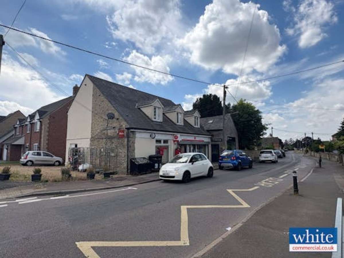 Office in Bicester - photo 2