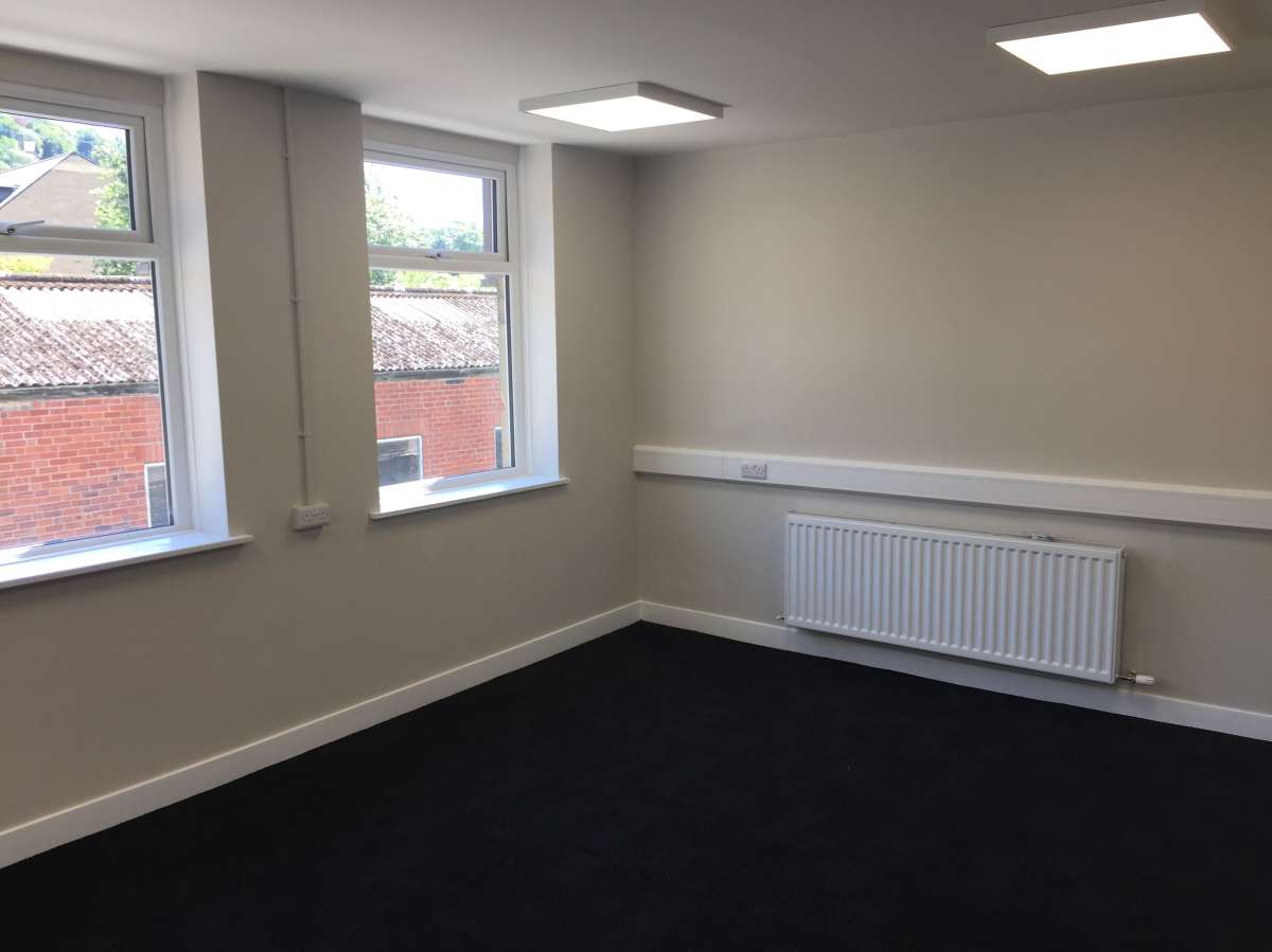 Office in Hebden Bridge - photo 3