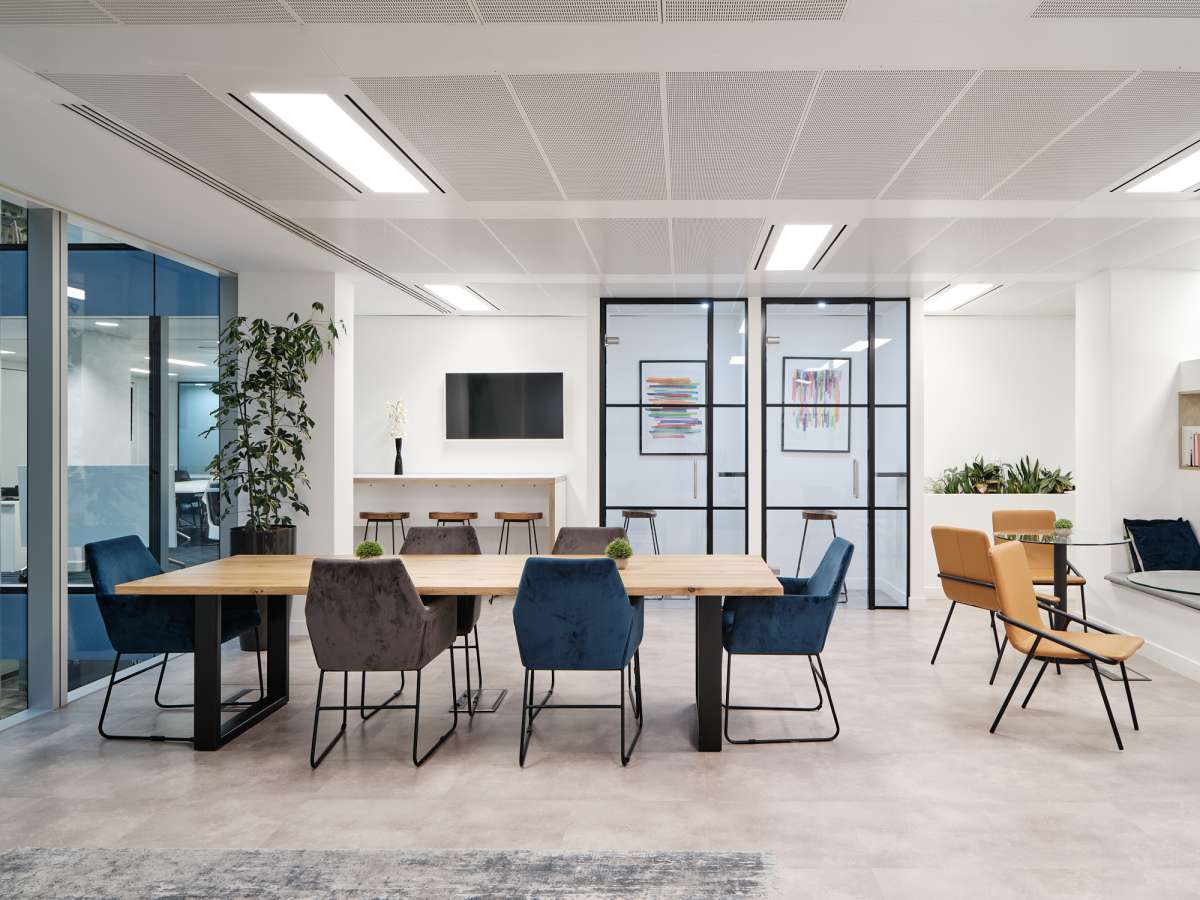 Office in London - photo 4