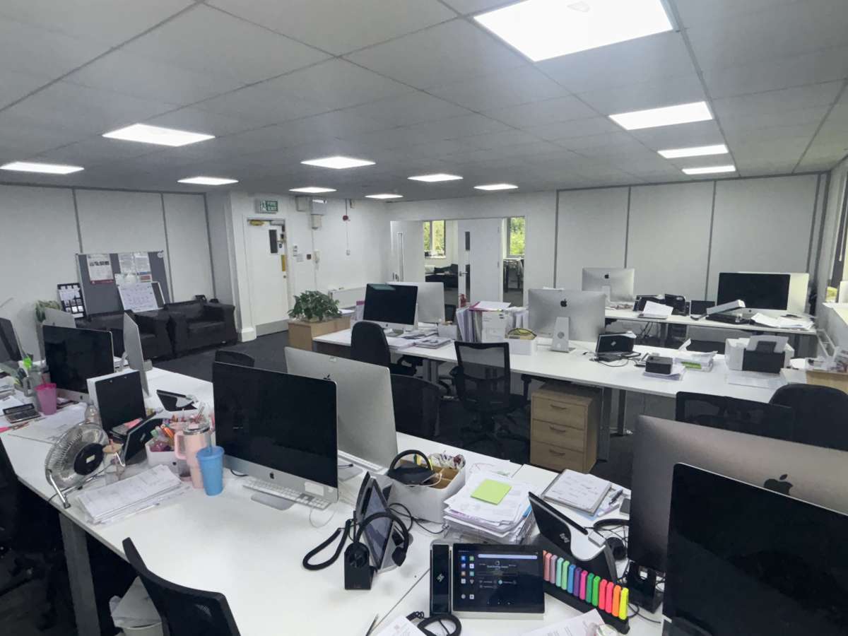 Office in Leeds - photo 2