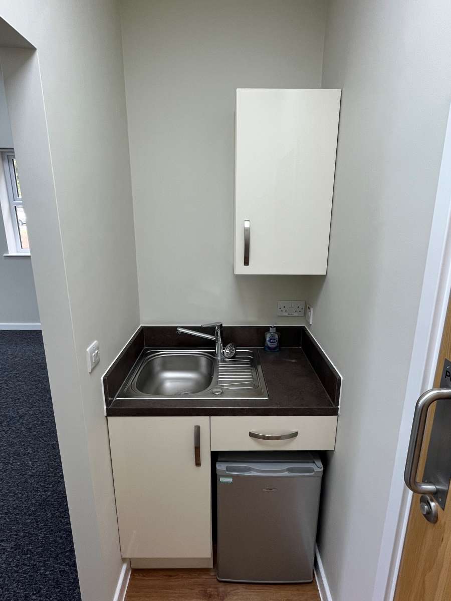 Office in Earls Colne - photo 4