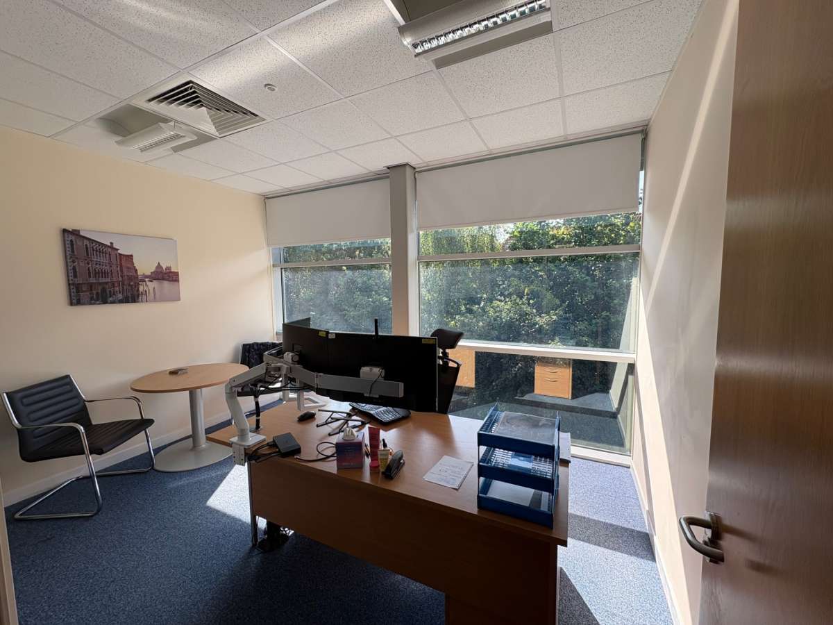 Office in Inverness - photo 4