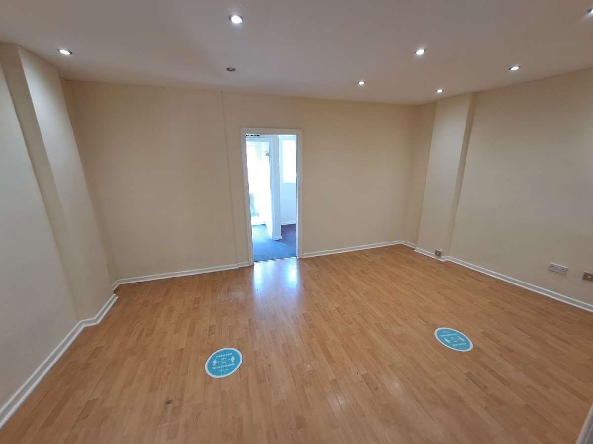 Office in Plymouth - photo 3