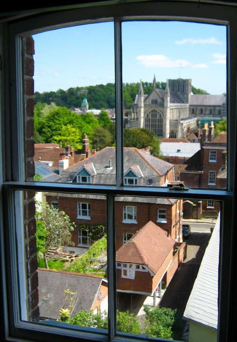 Office in Winchester - photo 2