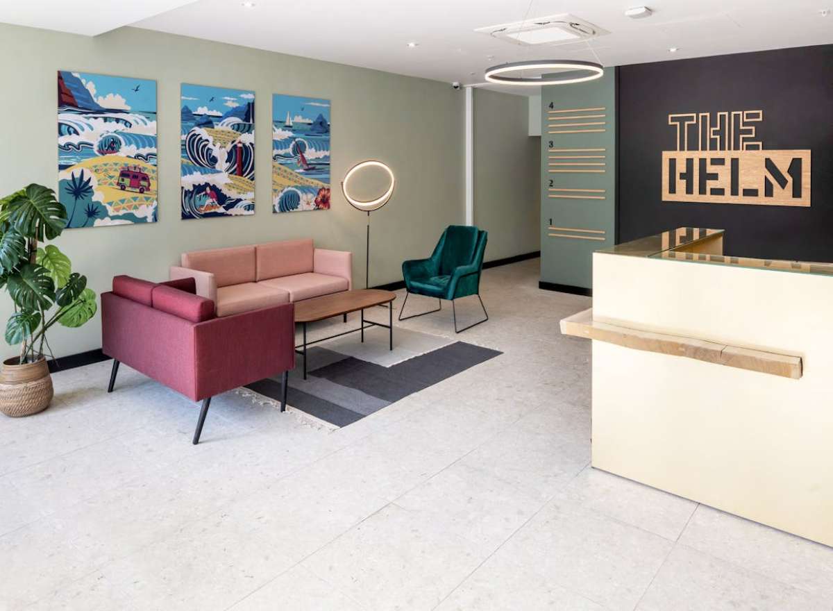 Office in Bournemouth - photo 3