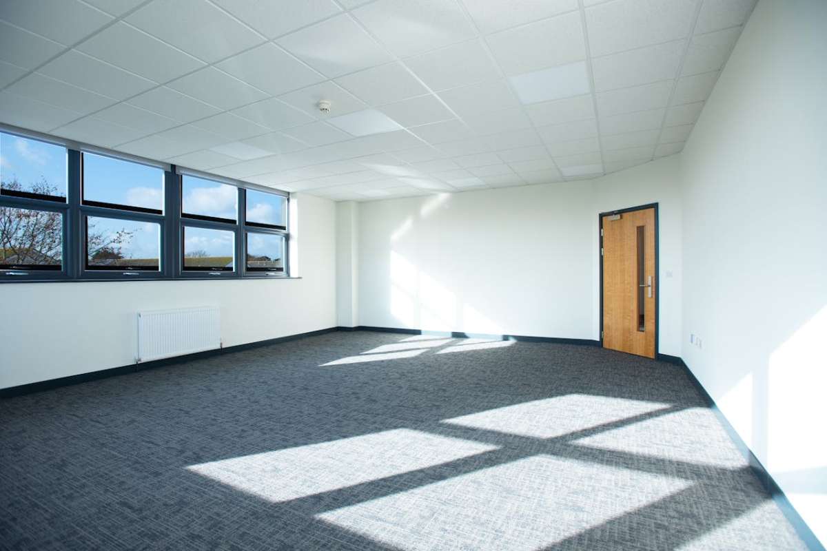 Office in Christchurch - photo 4