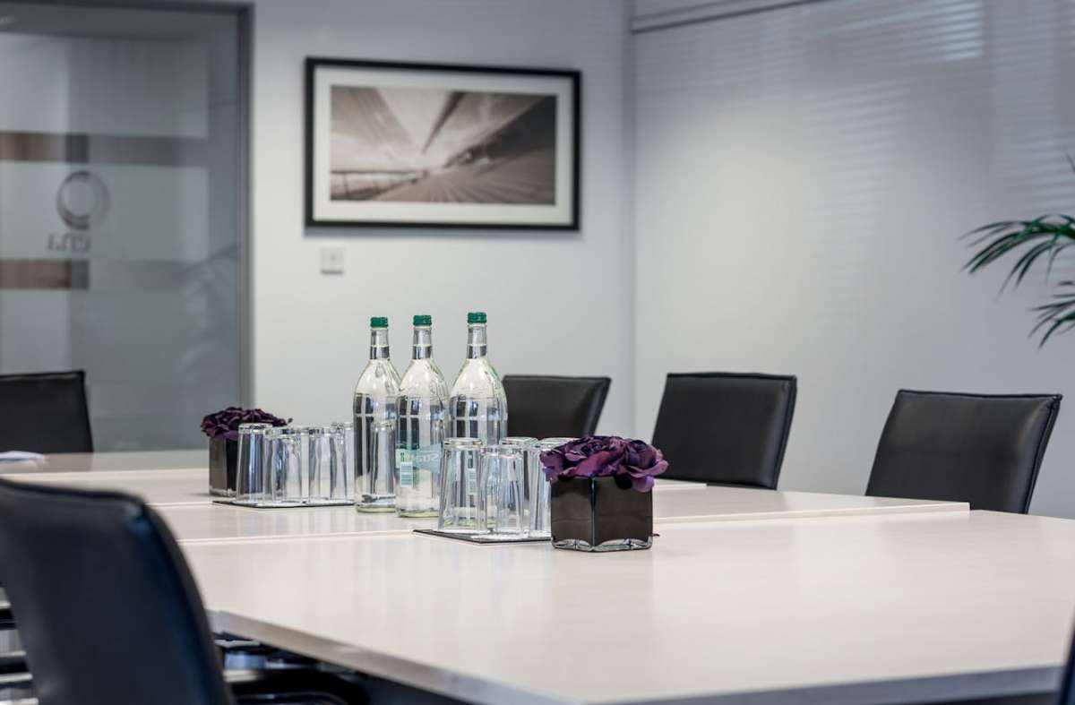 Office in Ferndown - photo 2