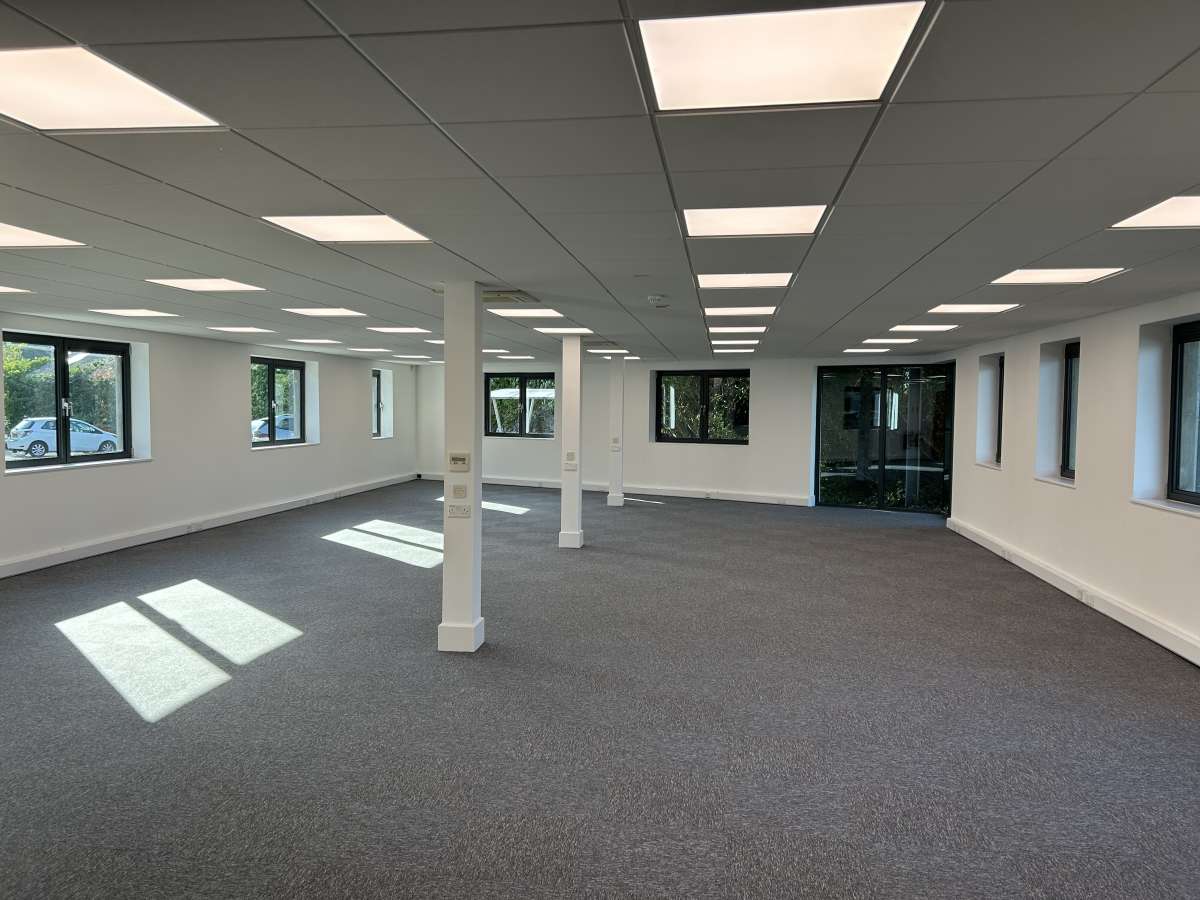 Office in Exeter - photo 3