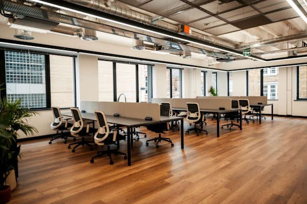 Office in London - photo 2