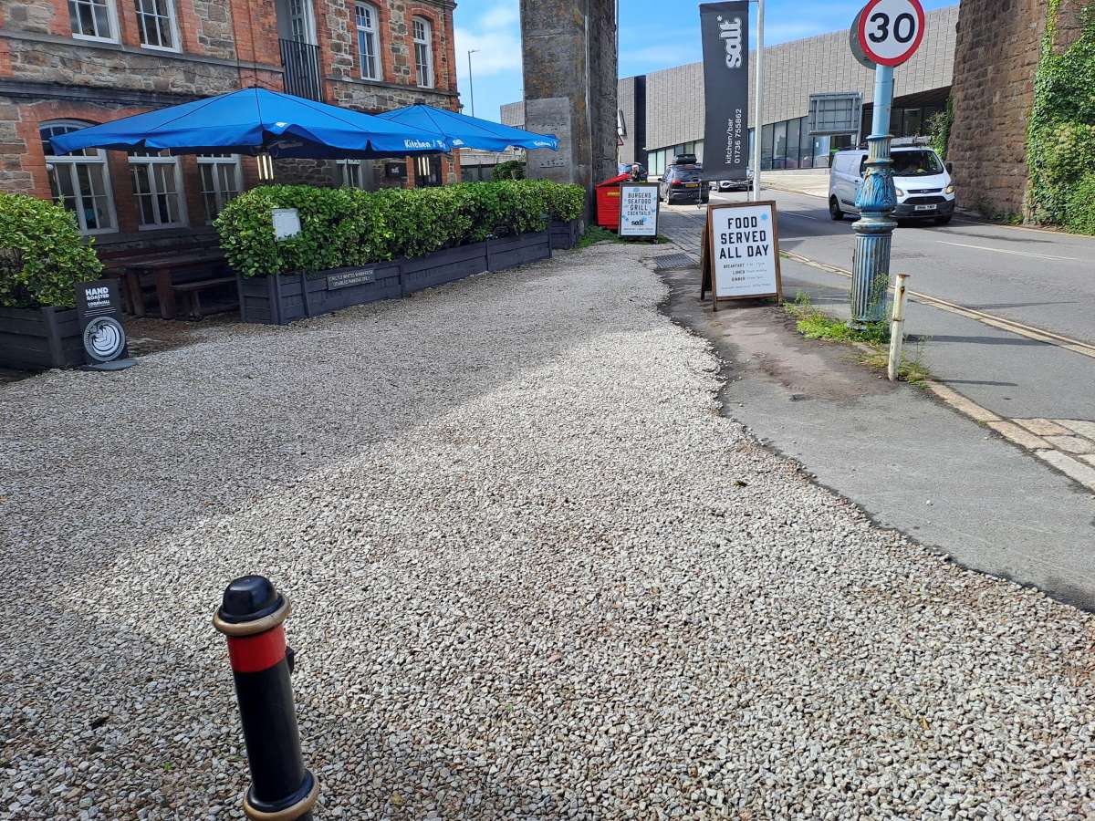 Office in Hayle - photo 4