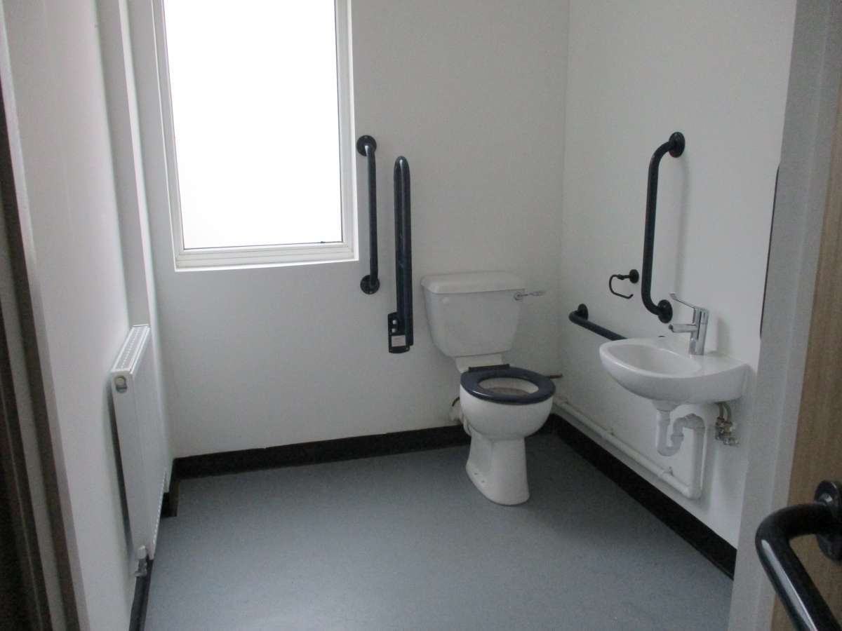 Office in Retford - photo 4