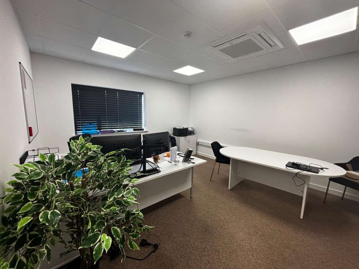 Office in Aylsham - photo 2