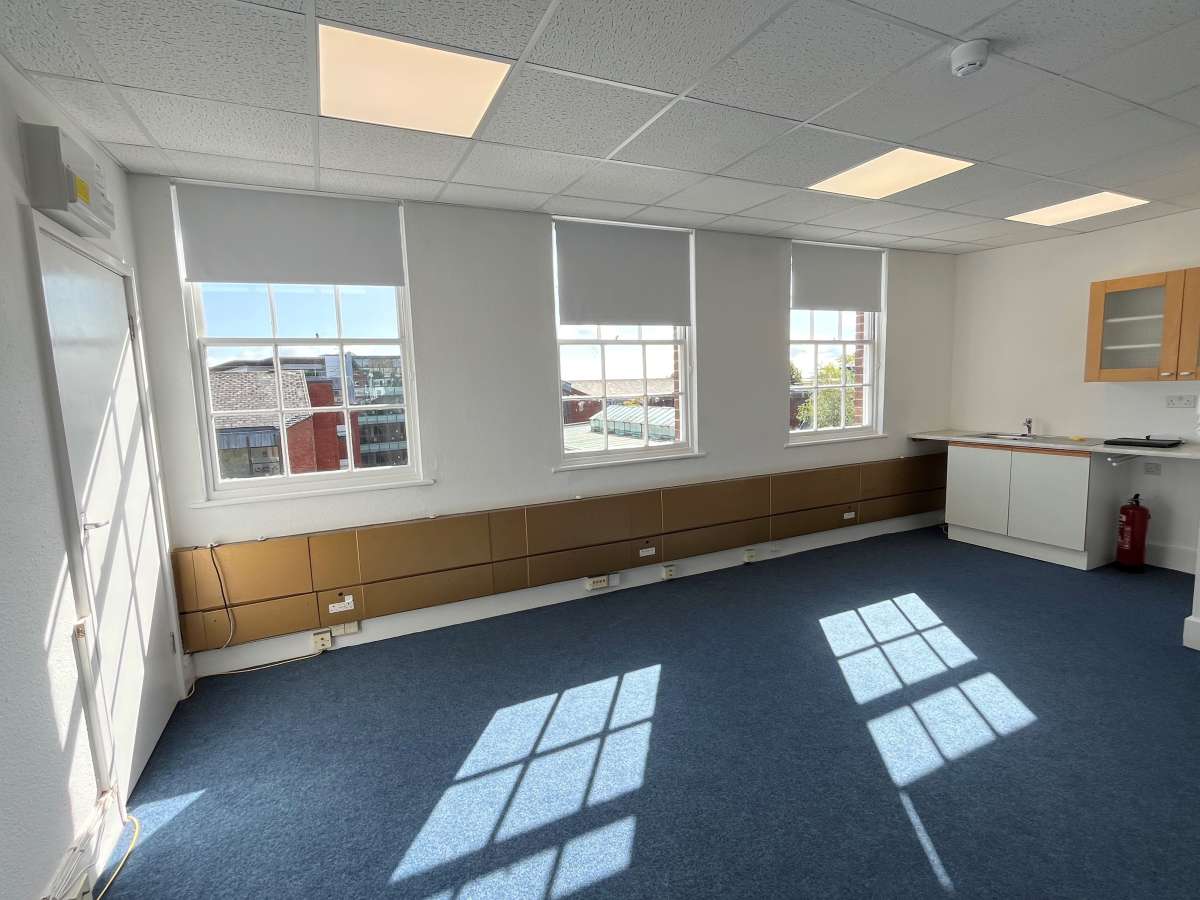 Office in Exeter - photo 2
