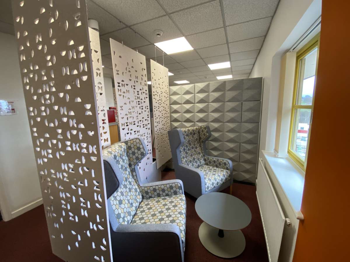 Office in Chesterfield - photo 2