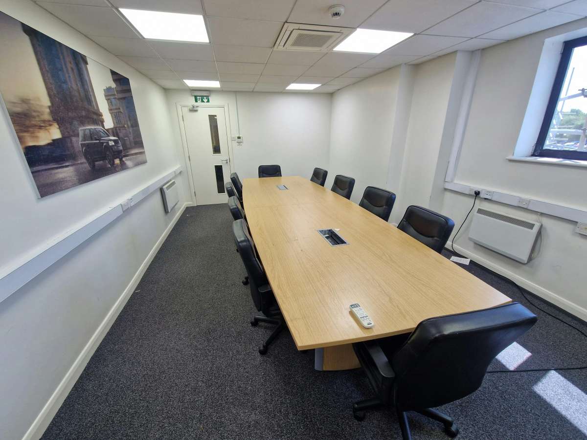 Office in Portsmouth - photo 3