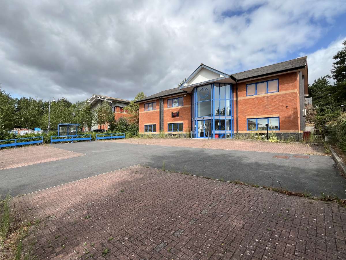 Office in Exeter - photo 2