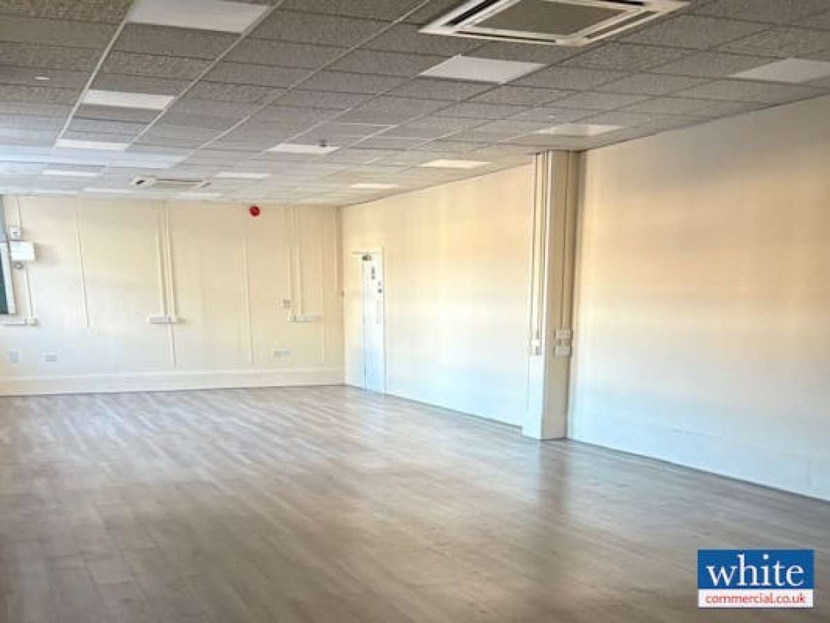 Office in Banbury - photo 3