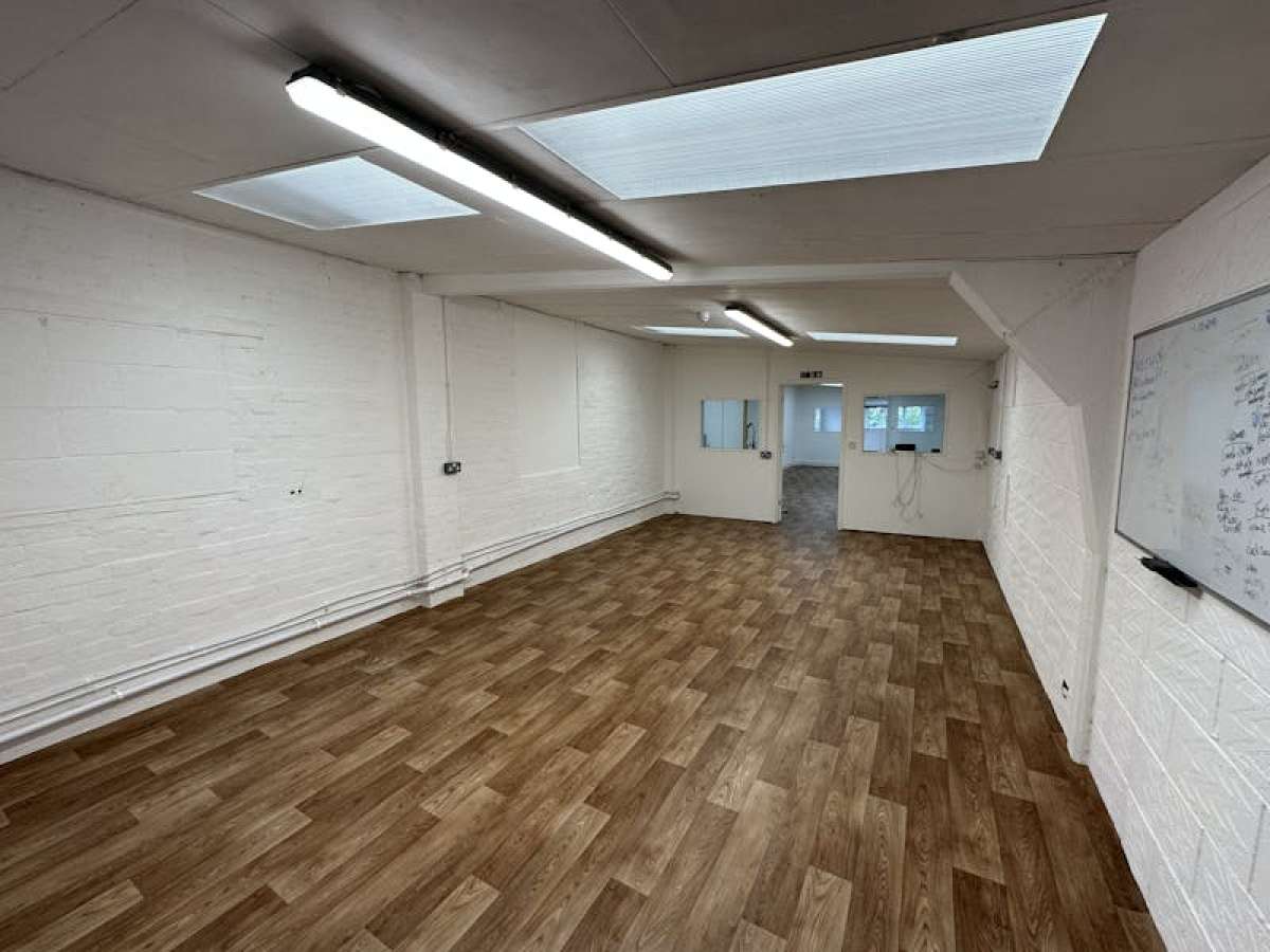 Office in Liphook - photo 3