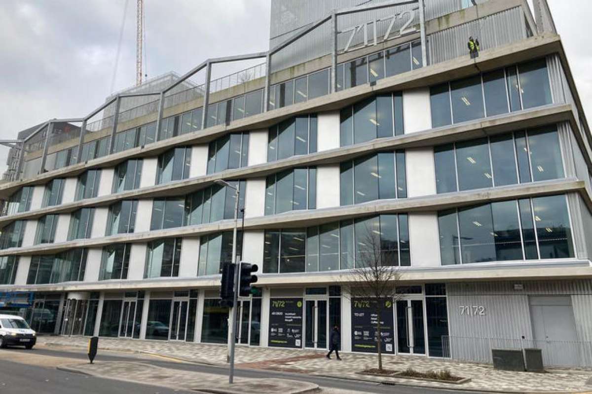 Office in Swansea - photo 3