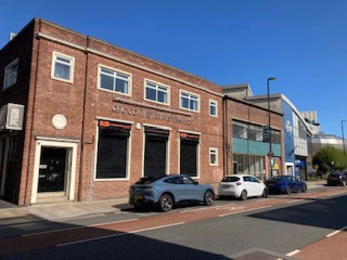 Office in Sheffield - photo 3