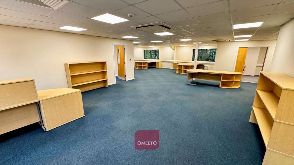 Office in Derby - photo 3