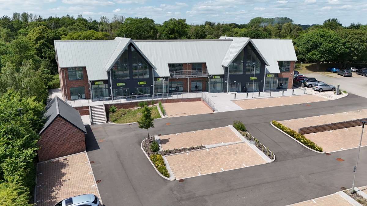 Office in Colchester - photo 2