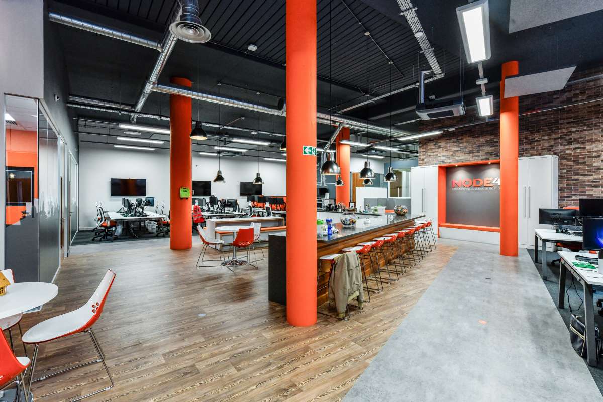 Office in Nottingham - photo 3