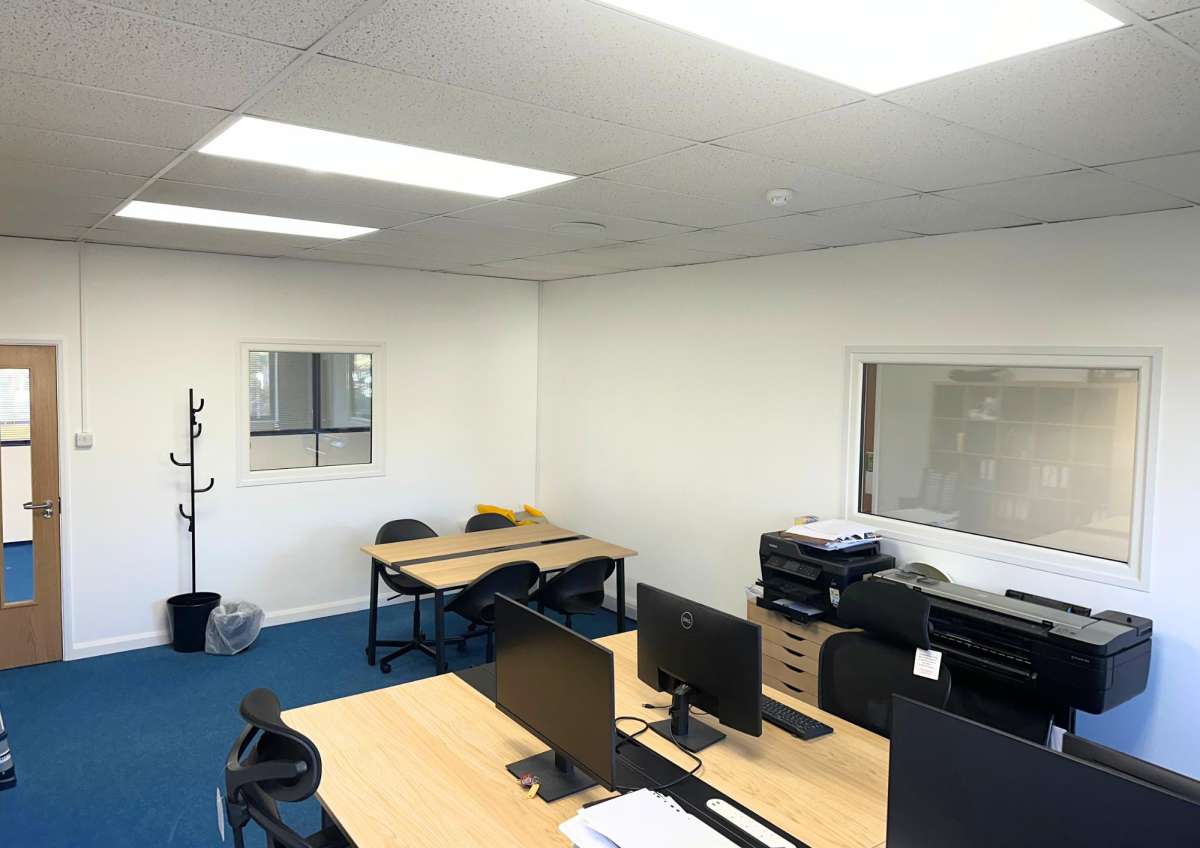 Office in Falmouth - photo 2