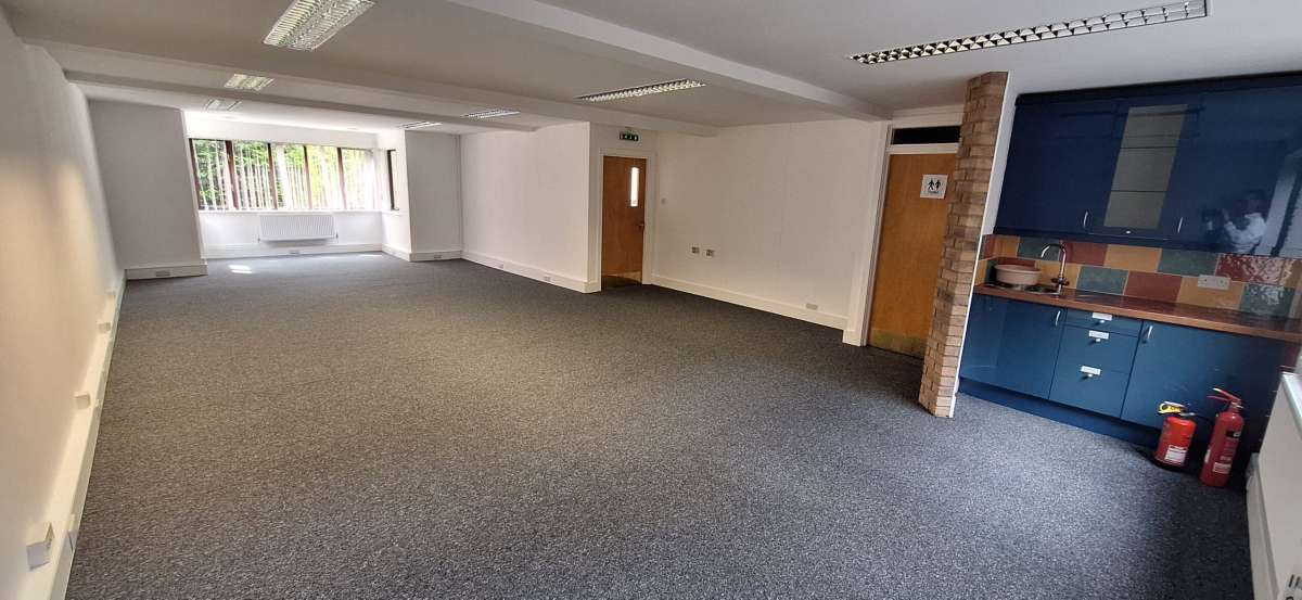 Office in Pulborough - photo 2