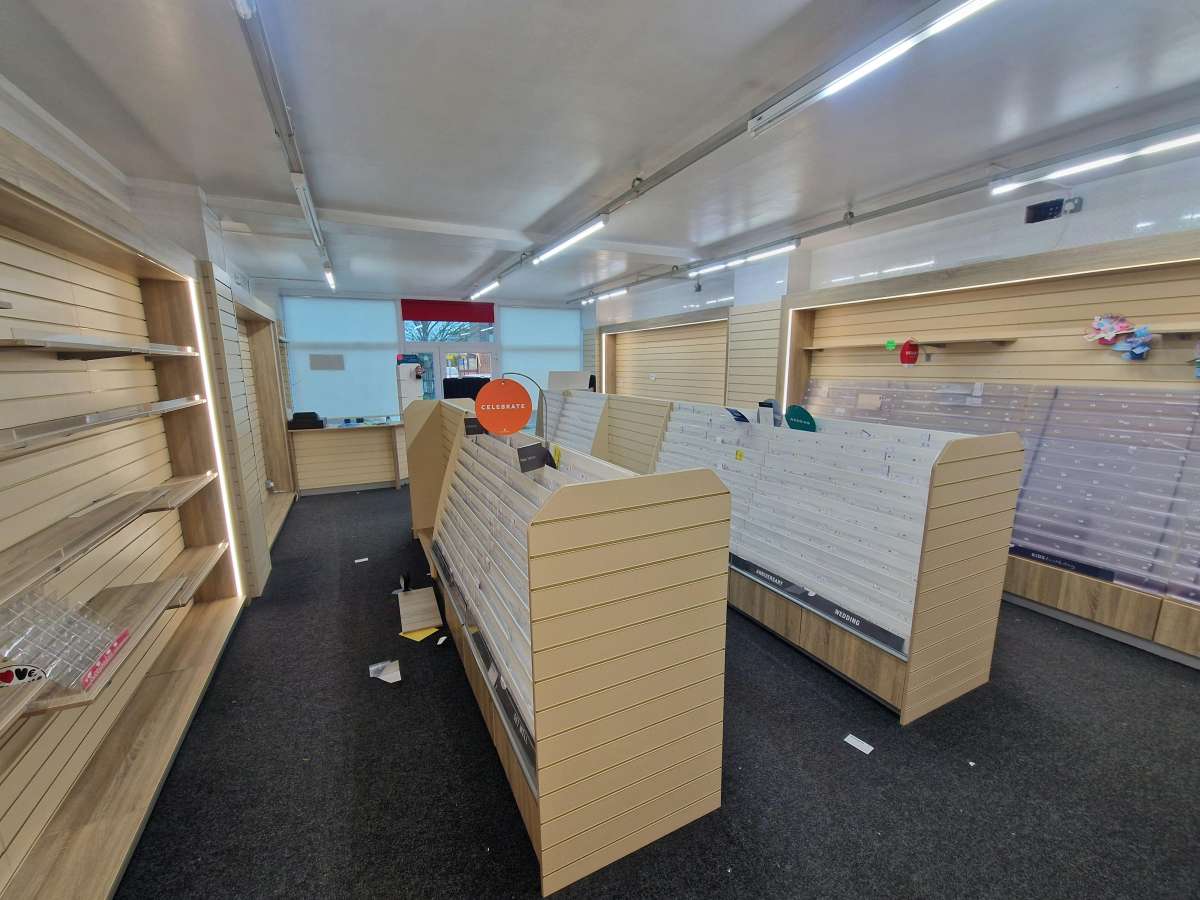 Office in Hayling Island - photo 3