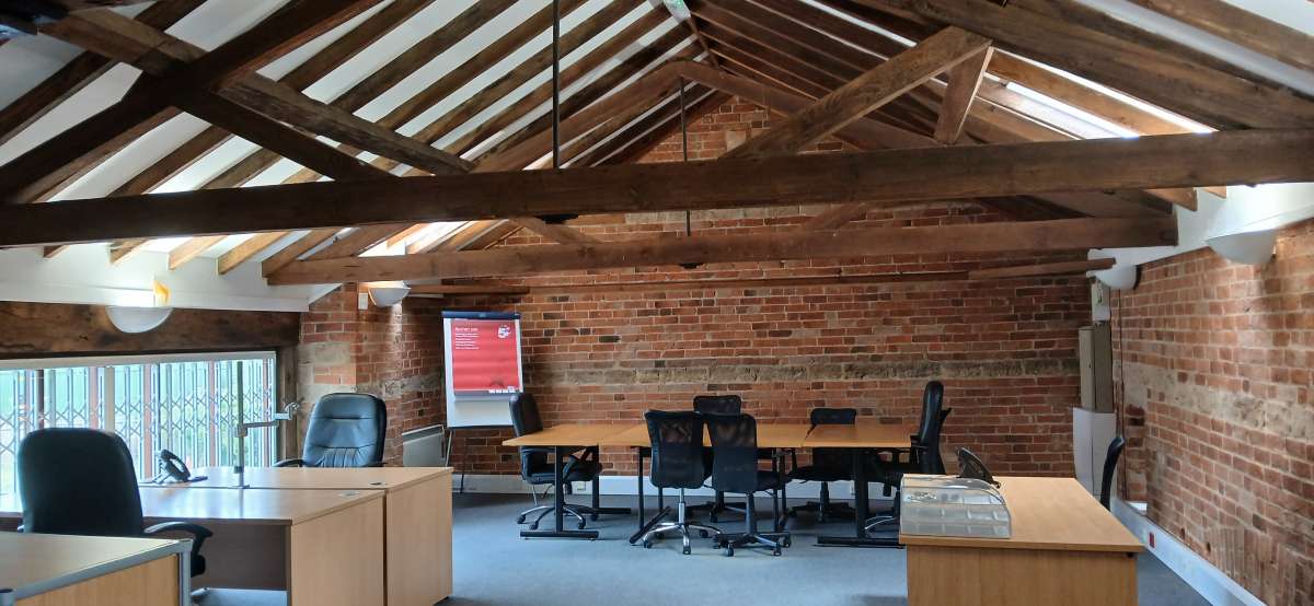 Office in Chipping Warden - photo 4