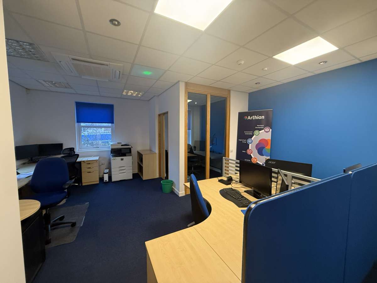 Office in Inverness - photo 2