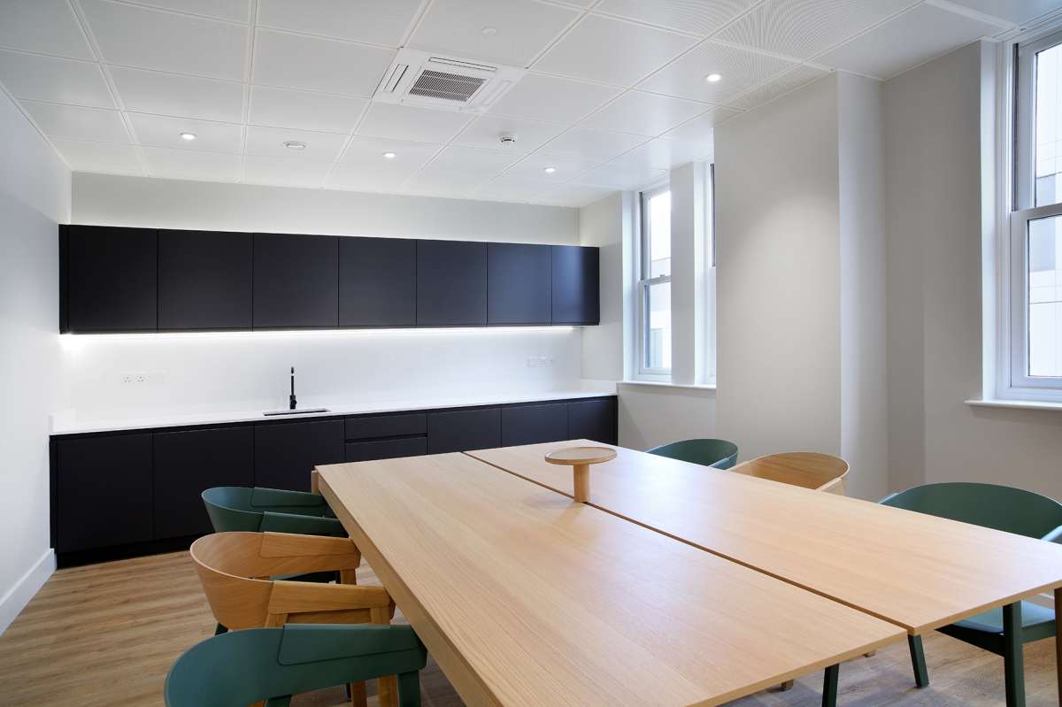 Office in Guildford - photo 2