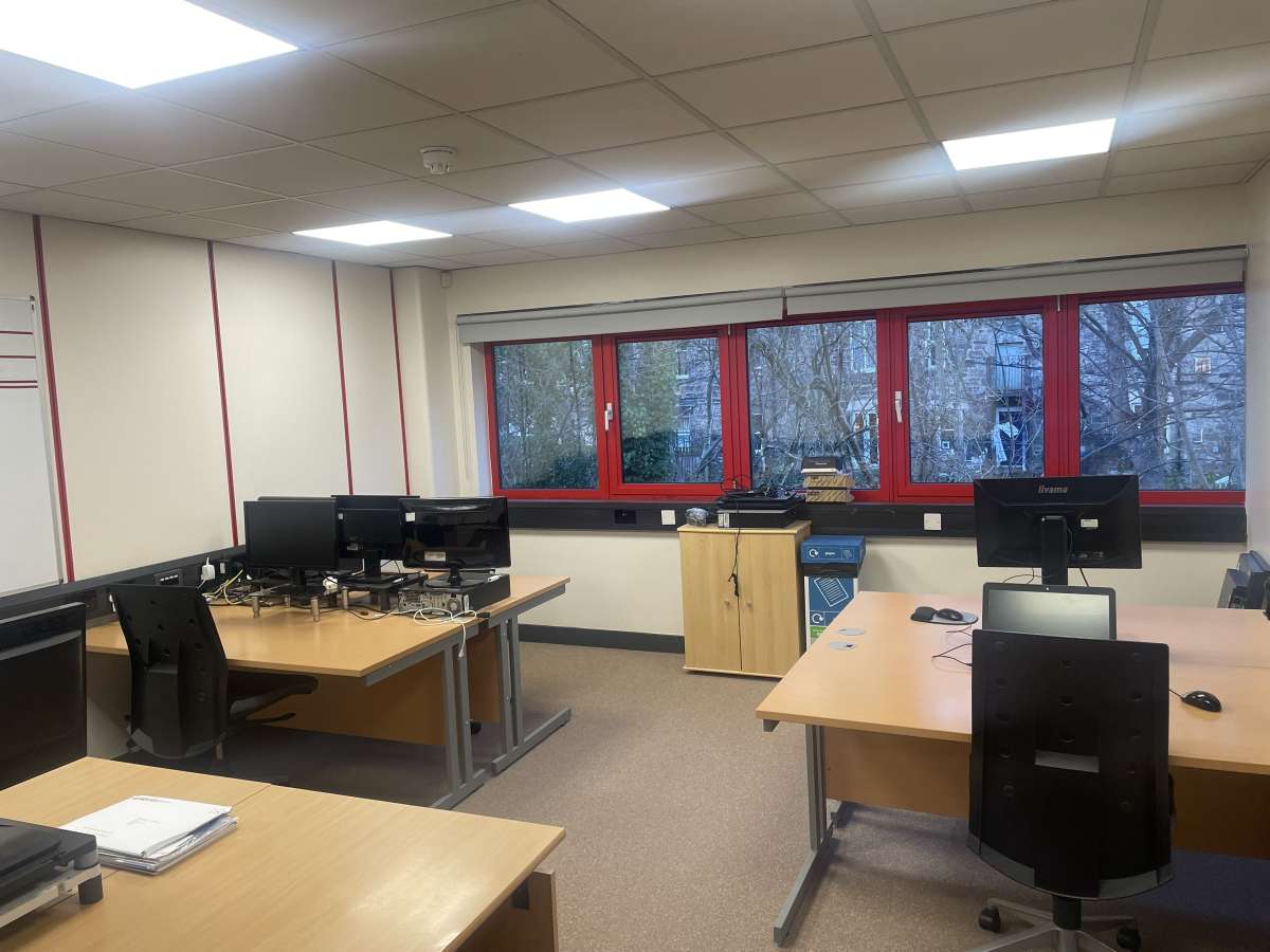 Office in Edinburgh - photo 4