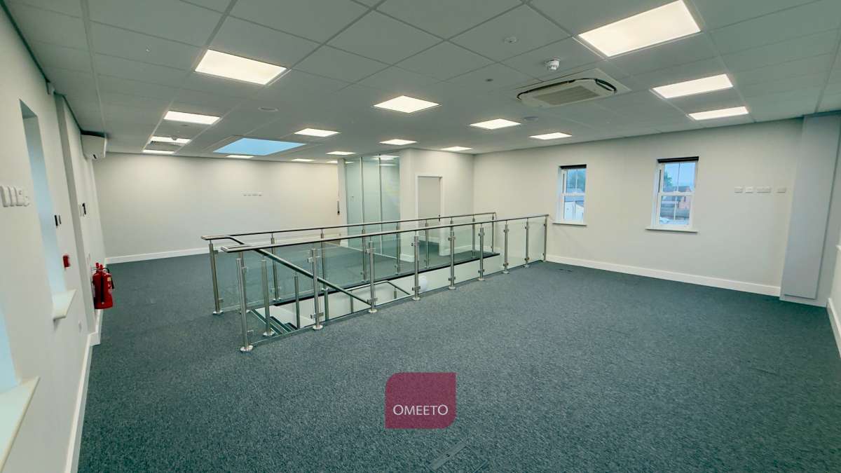 Office in Ashbourne - photo 4
