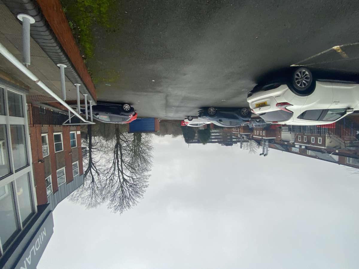 Office in Halesowen - photo 3