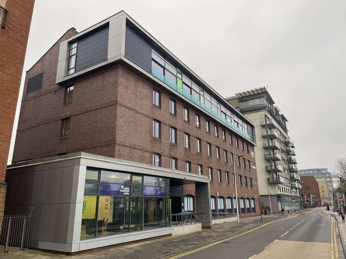 Office in Lincoln - photo 2