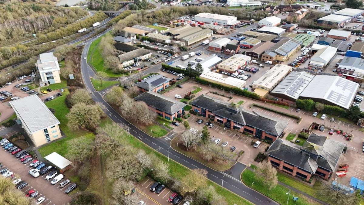 Office in Colchester - photo 3